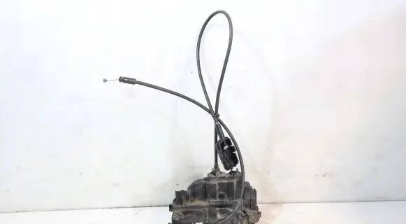 Renault Clio III Rear door lock
