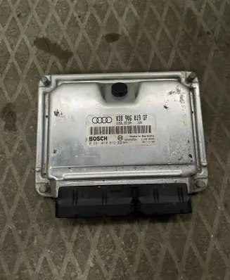 Audi A6 S6 C5 4B Engine control unit/module 038906019GF 0281010812