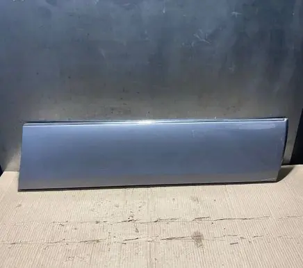 Mercedes-Benz E W124 Front door trim (molding) 1246901640
