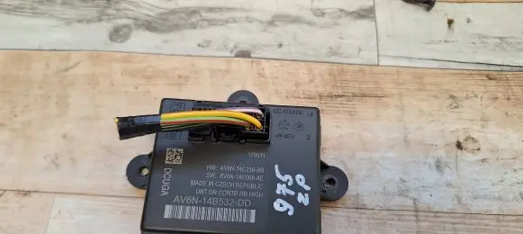 Ford Focus C-MAX Door control unit/module AV6N14B532DD AV6N14B532