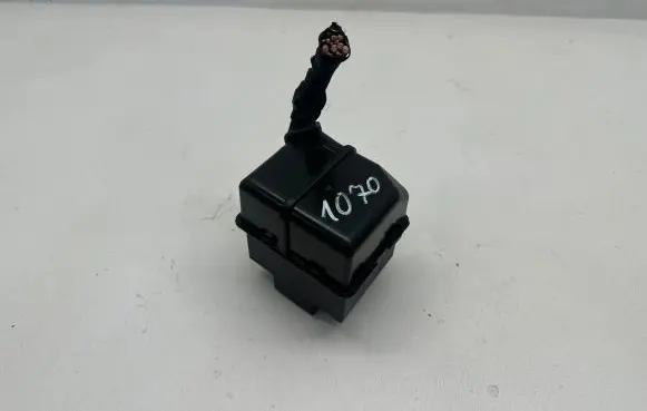 Volkswagen PASSAT B6 Fuse box set 1K0937311C 013949781