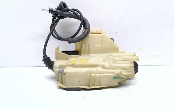 Polestar 2 Rear door lock 32131413