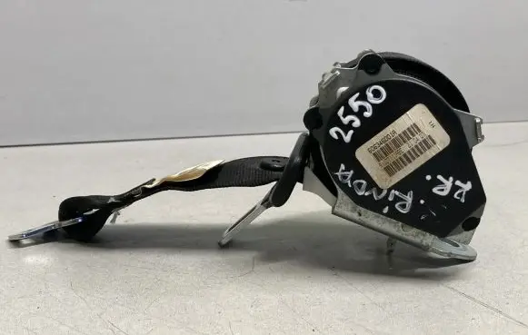 BMW X5 E70 Third row seat belt 606346001A 6057706J5D