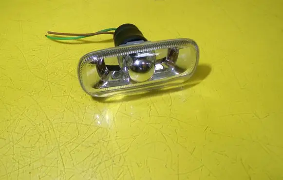 Audi A4 S4 B6 8E 8H Front fender indicator light 8E0949127