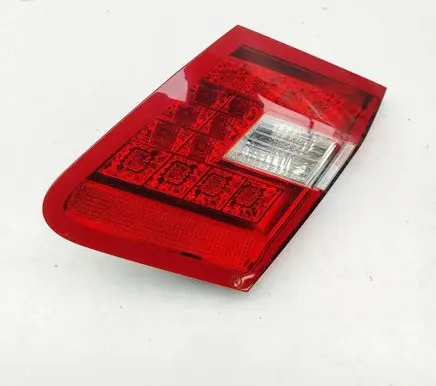 Mercedes-Benz E W212 Tailgate rear/tail lights A2128200864