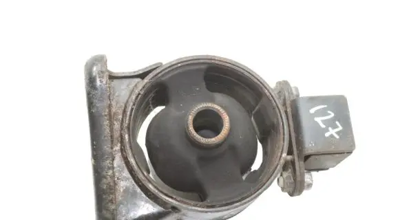 KIA Sorento Engine mount bracket 219102B100
