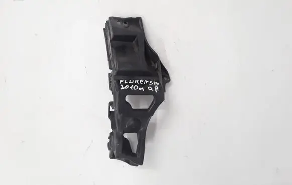 Renault Fluence Rear bumper mounting bracket 850440017R