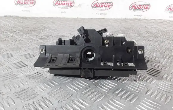 Audi A3 S3 8L Tailgate exterior lock 4B0827565 8D9827565