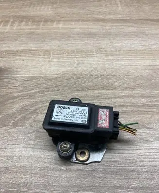 Mercedes-Benz A W168 ESP acceleration yaw rate sensor 0015404417 0265005219