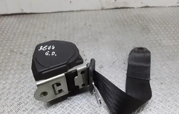 Alfa Romeo 159 Rear seatbelt