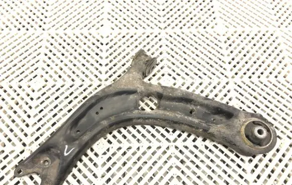 Volkswagen PASSAT B8 Front control arm