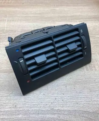 BMW 5 E39 Rear air vent grill 8376150 37620