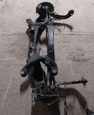 Toyota RAV 4 (XA50) Rear axle beam 