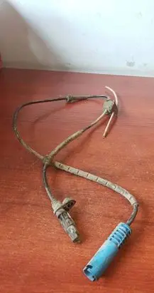 BMW 5 E60 E61 ABS brake wheel speed sensor 6908705