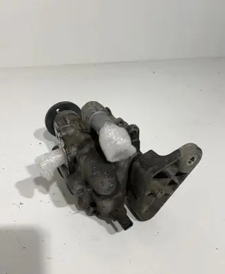 BMW 7 F01 F02 F03 F04 Power steering pump 679649103 LH2115343