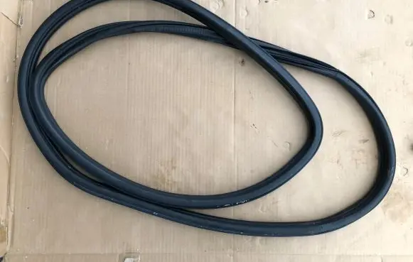 Opel Zafira B Rubber seal rear door 