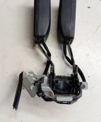 Mazda CX-5 Rear seatbelt buckle CHJR4216U4 CHJR4216 CHJR4235