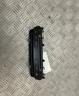 Mercedes-Benz GLC X253 C253 Head unit multimedia control A2059055201