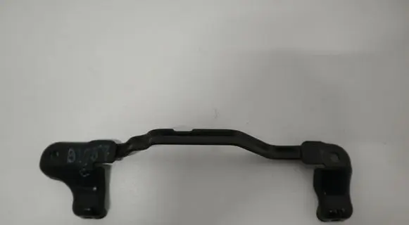 Land Rover Range Rover L322 Engine mounting bracket 6H4Q9J444EC
