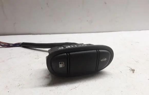 Jaguar S-Type Fuel tank opening switch 2R839B242