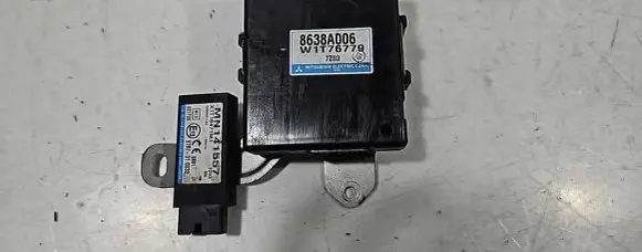 Mitsubishi Grandis Other control units/modules 8638A006