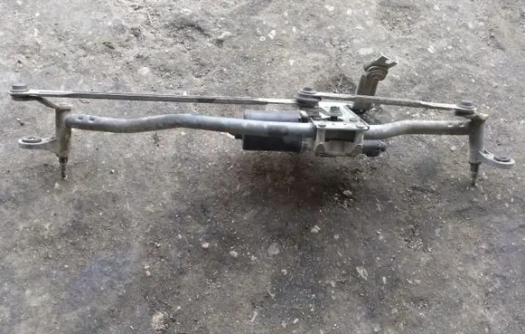Peugeot Boxer Front wiper linkage 
