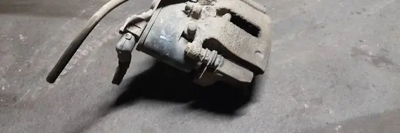 Rear brake caliper