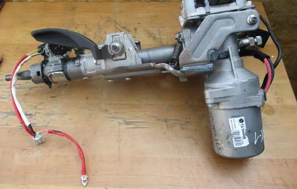 KIA Sportage Steering wheel axle set 563425510