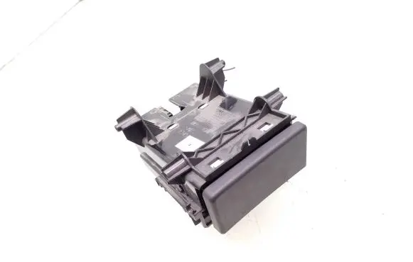 Car ashtray