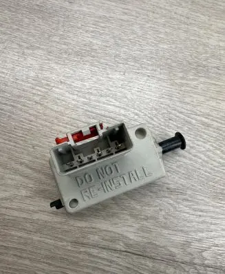 Dodge Nitro Brake pedal sensor switch 56045043AG