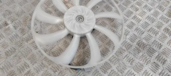 Toyota Yaris XP210 Electric radiator cooling fan 16363-K0050