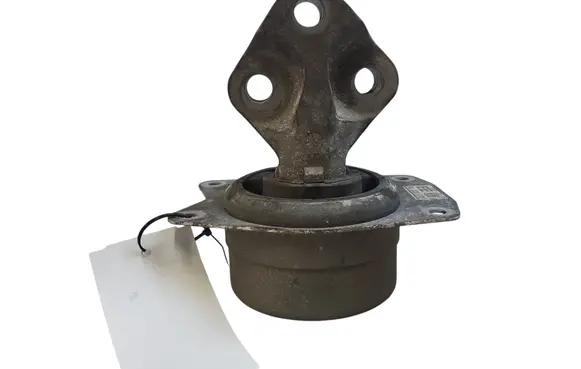 Opel Insignia A Engine mount bracket 13322173