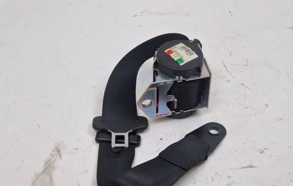 Mini Cooper Countryman R60 Rear seatbelt 620202100A 121002