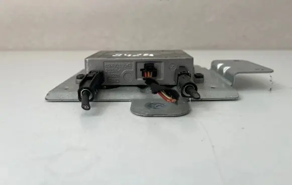 Antenna control unit