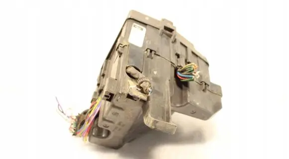 Toyota Avensis T270 Fuse box set