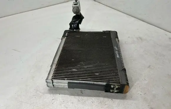 Maserati Ghibli Air conditioning (A/C) radiator (interior) 673009412 010320900