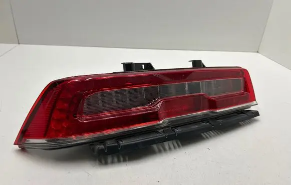 Chevrolet Camaro Rear/tail lights 23161675 10S3702 090113