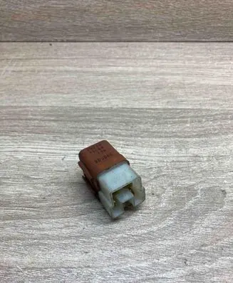 Nissan Almera N16 Other relay 2523079964 30506C