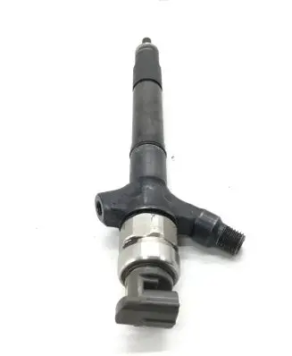 Toyota Auris 150 Fuel injector 236700R030