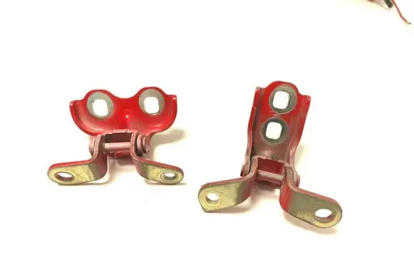 Front door upper hinge