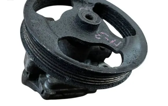 Mazda 3 I Power steering pump