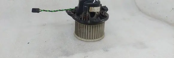 Chrysler Voyager Heater fan/blower 790425S