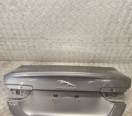 Jaguar XE Tailgate/trunk/boot lid