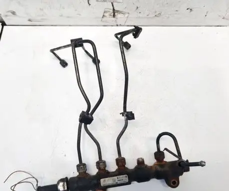 Peugeot 206 Fuel main line pipe 9648580880