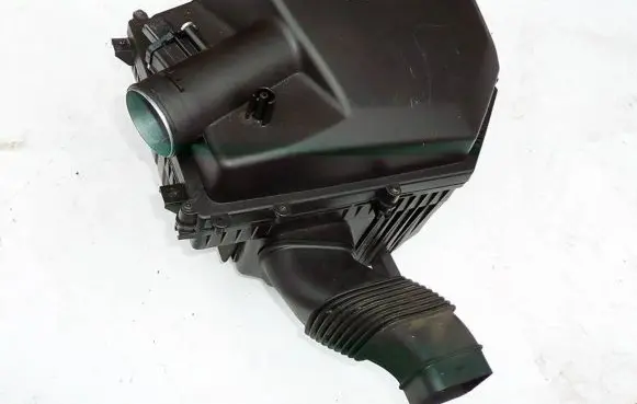 Volvo V60 Mass air flow meter 8V2112B579AA