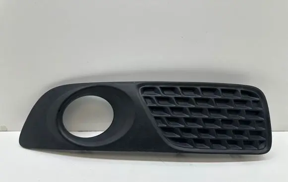 Volvo V70 Front fog light trim/grill 30678640