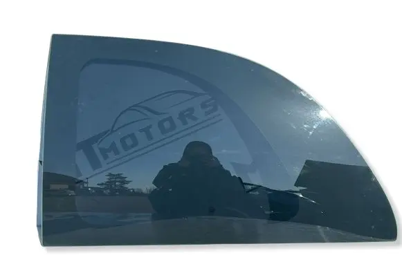 Chrysler Voyager Rear side window 43R00049