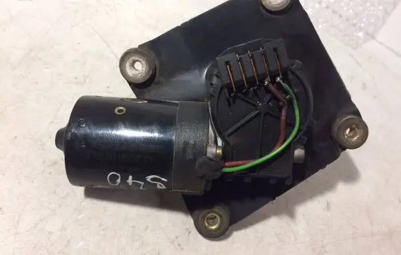 Volvo S40, V40 Wiper motor 0390241170