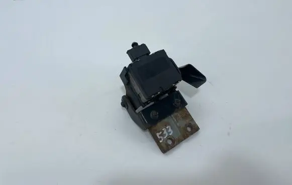 Nissan Pulsar Distronic sensor radar 284383ZL1B