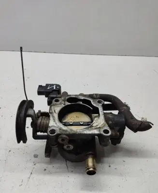 Toyota Avensis T220 Throttle valve 2227022060 13680018210
